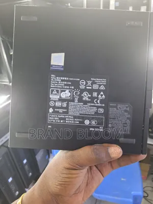 Desktop Computer Dell OptiPlex 3070 SFF 8GB Intel Core i5 HDD 500GB
