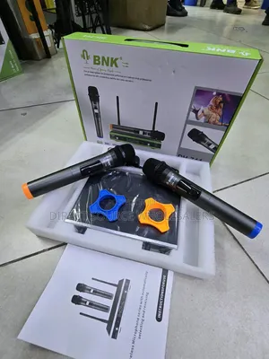 Professional Wireless Handheld Microphone