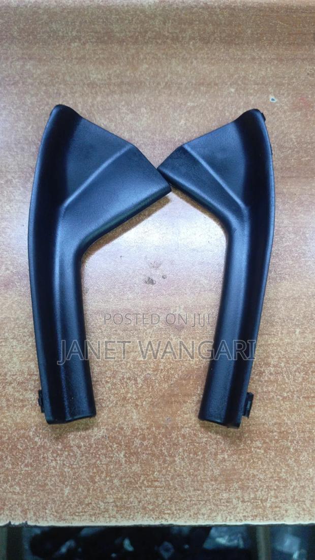 Windscreen Finisher Nissan Tiida