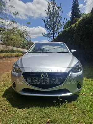 Mazda Demio 2019 Silver