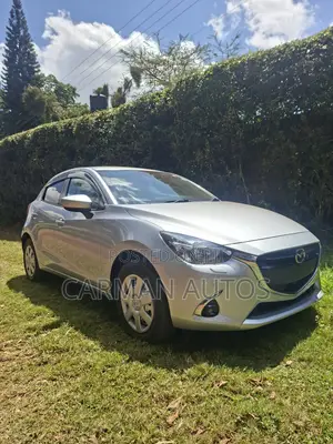 Mazda Demio 2019 Silver