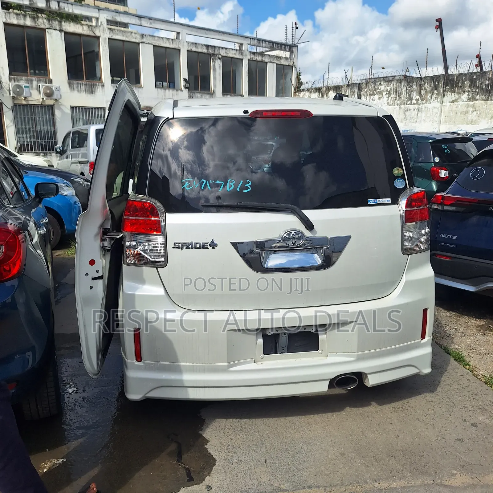 Toyota Spade 1.5 2019 Pearl