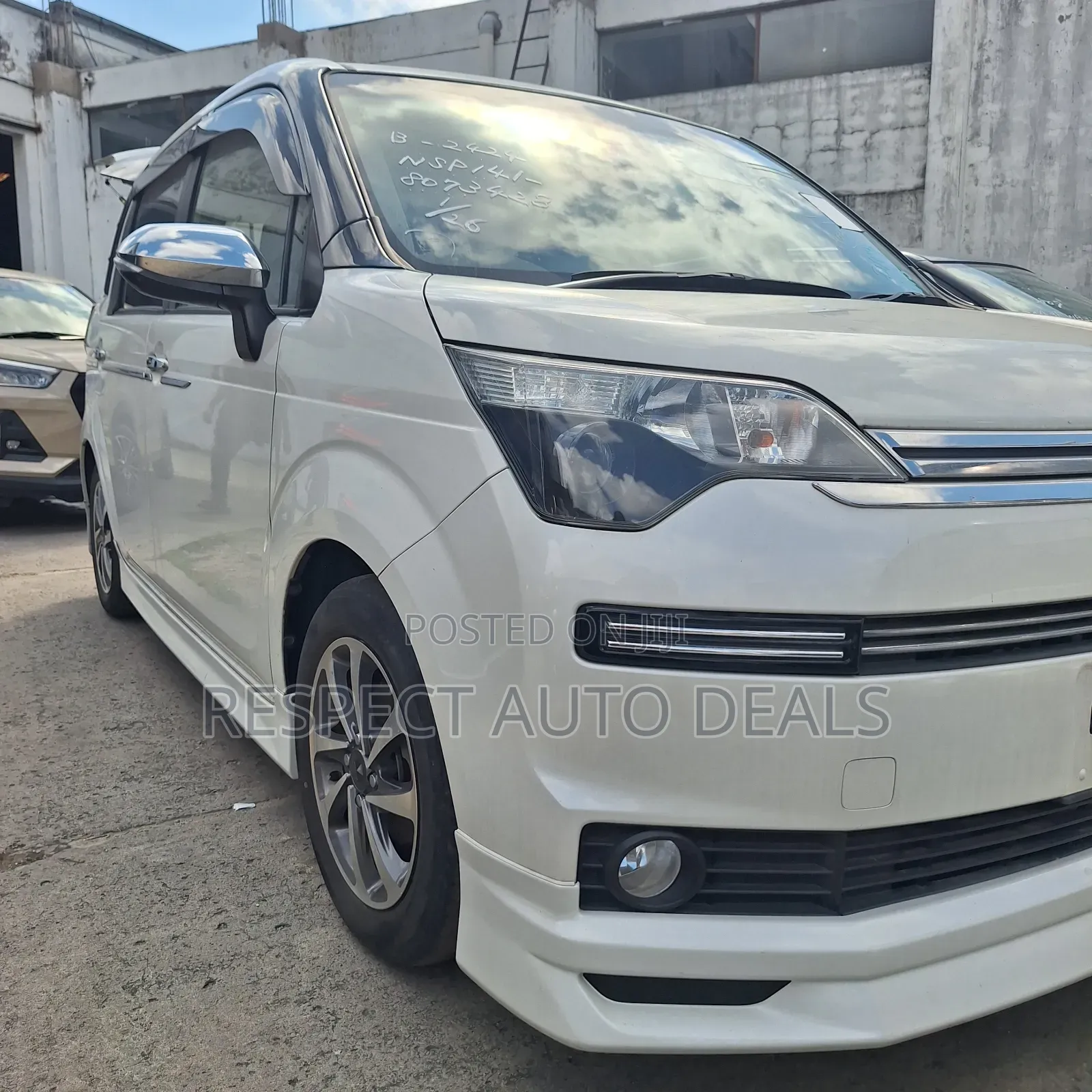 Toyota Spade 1.5 2019 Pearl