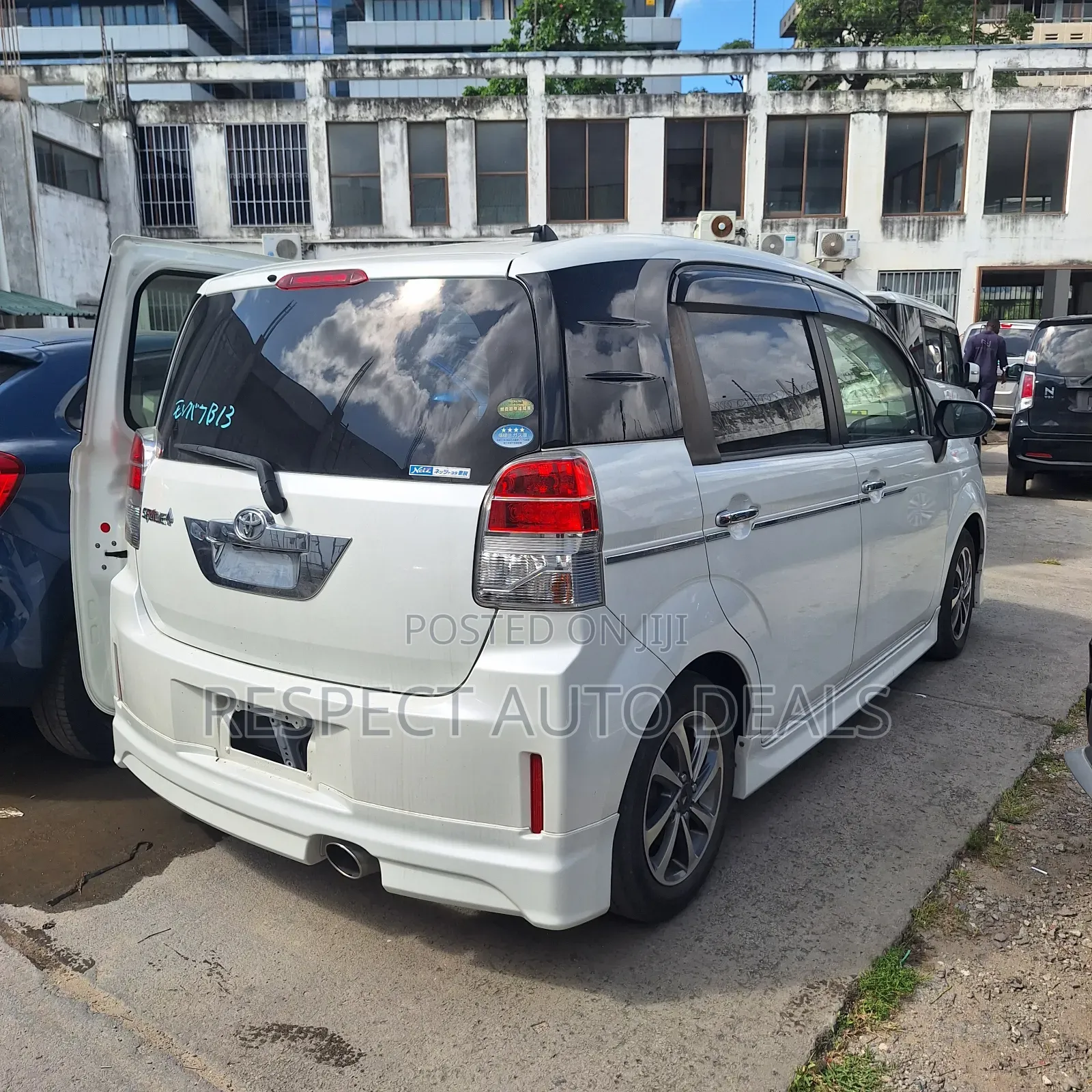Toyota Spade 1.5 2019 Pearl