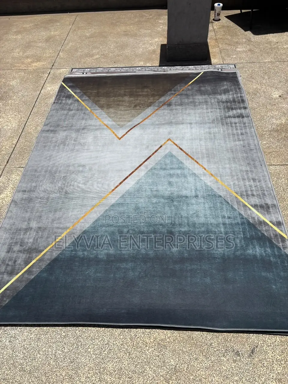 Modern 3D Carpet Geometric