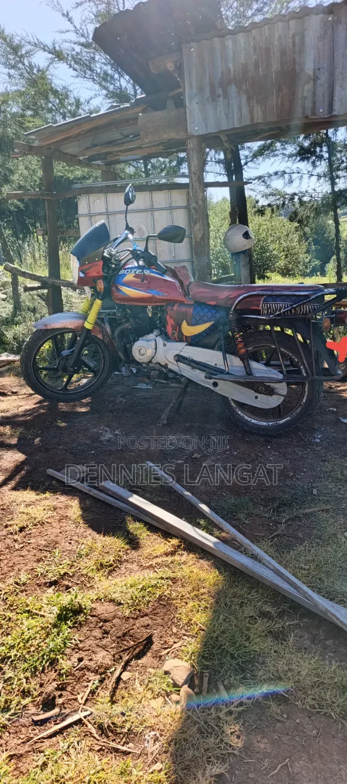 Bajaj Boxer 150 UG 2021 Red