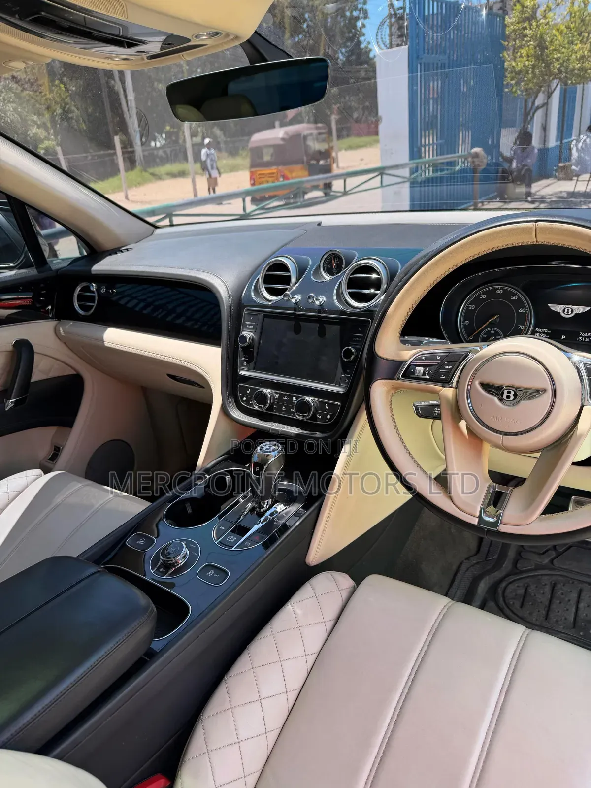 Bentley Bentayga 2017 Silver