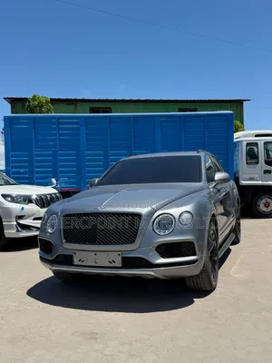 Bentley Bentayga 2017 Silver