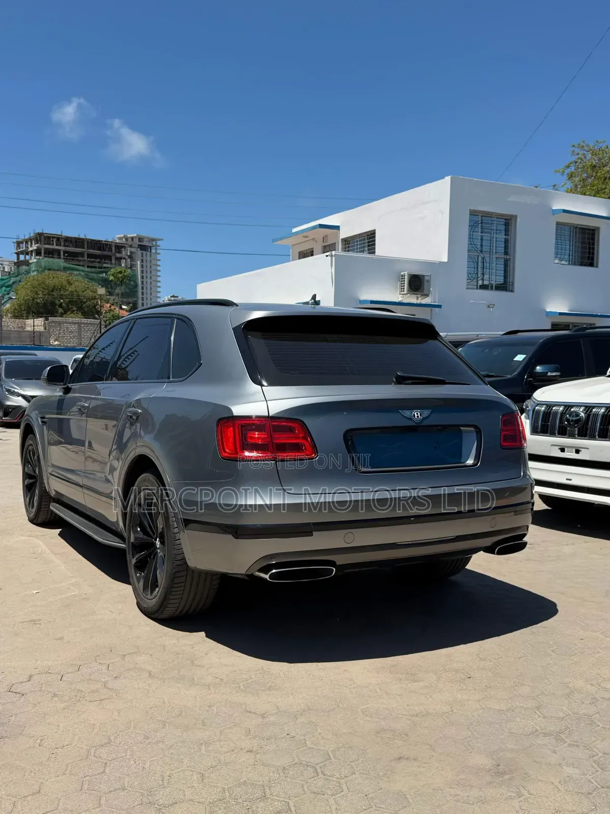 Bentley Bentayga 2017 Silver