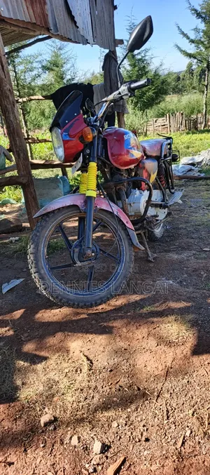 Bajaj Boxer 150 UG 2021 Red