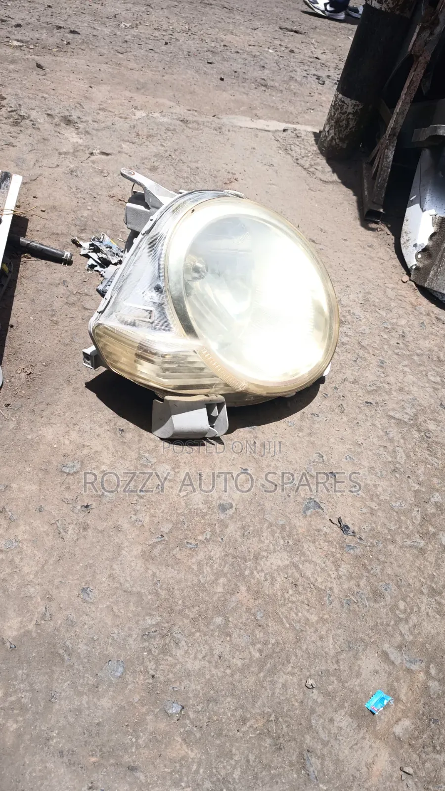 Sienta 2008 Headlight