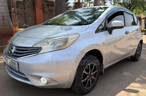 Nissan Note 2012 Silver