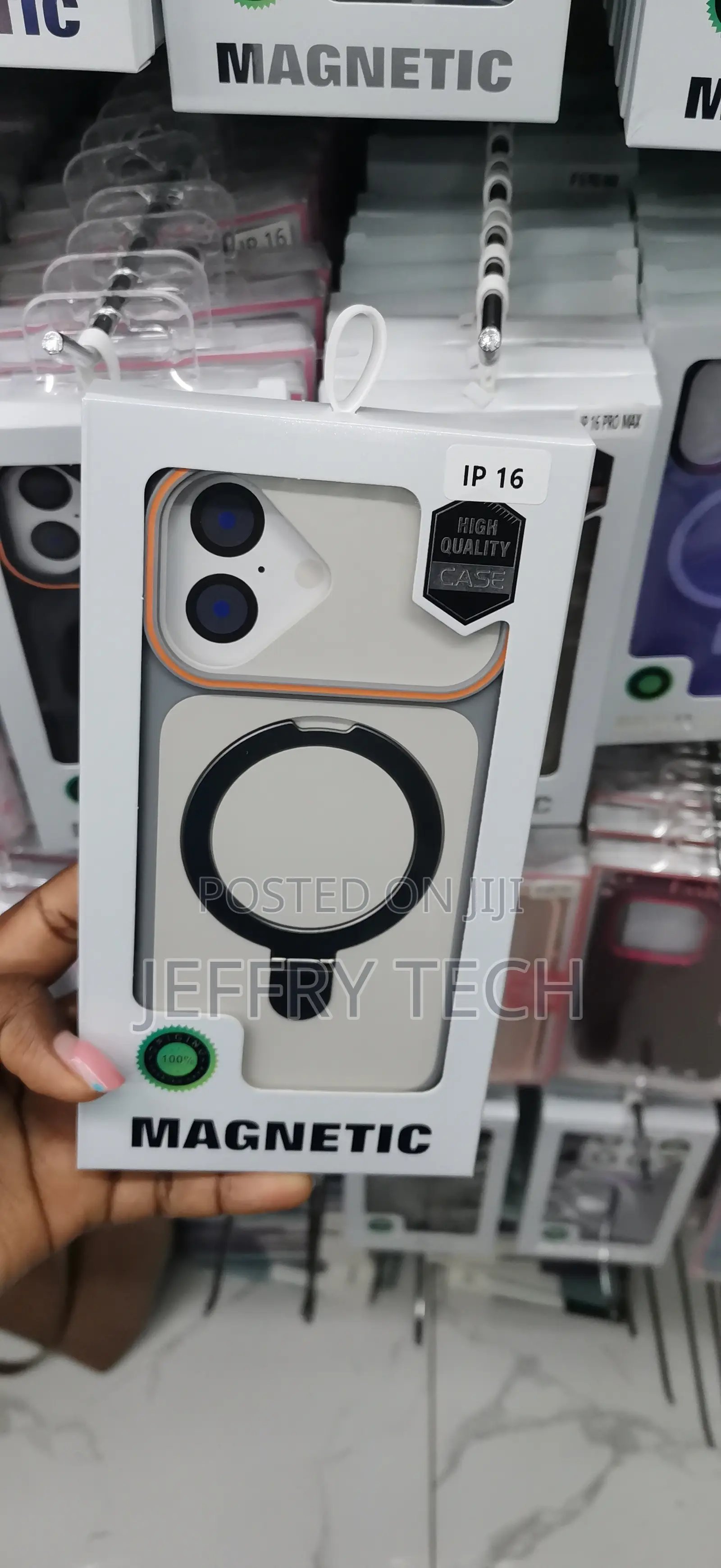 Dual-Tone Matte MagSafe Case With Folding Magnetic Ring iPhone 16