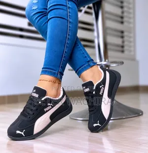 Lady Sneakers