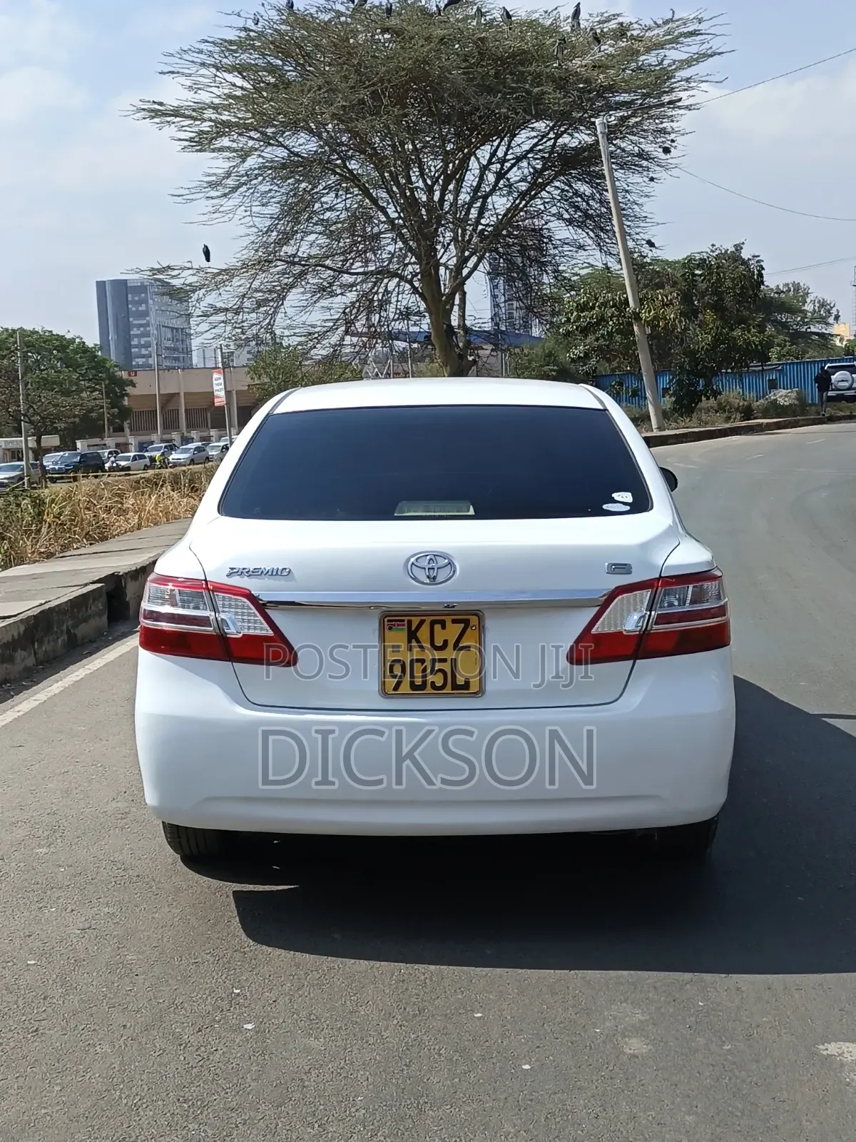 Toyota Premio 2014 White