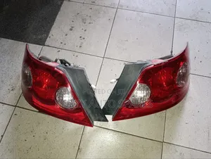 Mark X 2008 Taillight