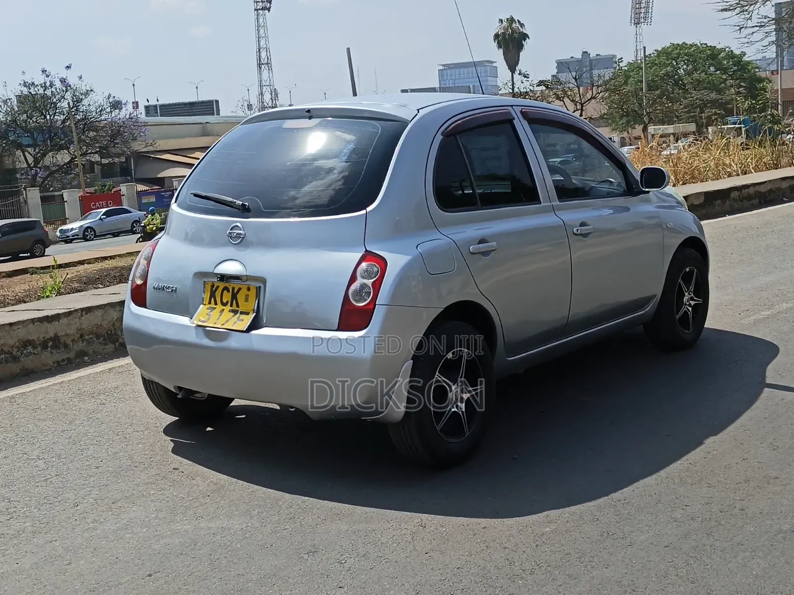 Nissan March 2009 Silver