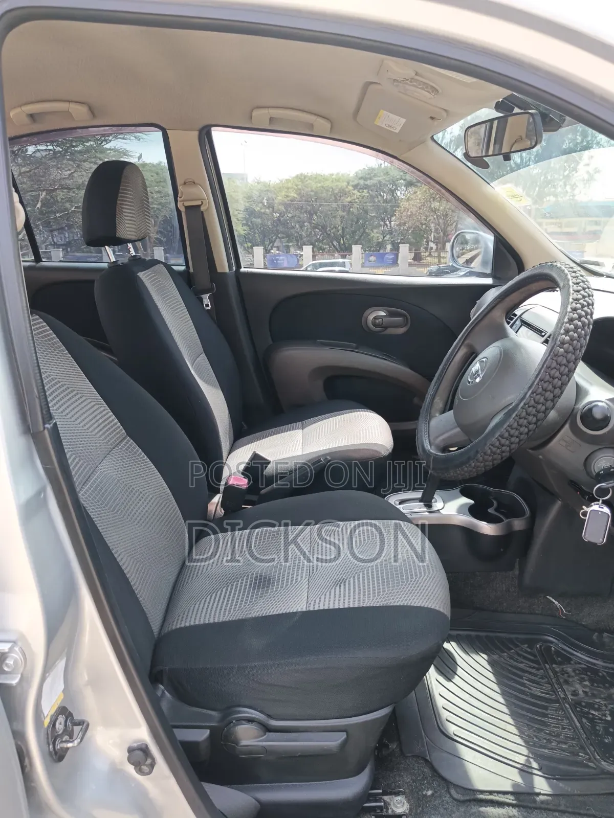 Nissan March 2009 Silver