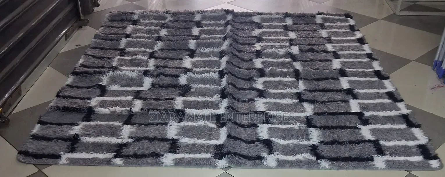 7by10 Ft Patched Fluffy Carpet
