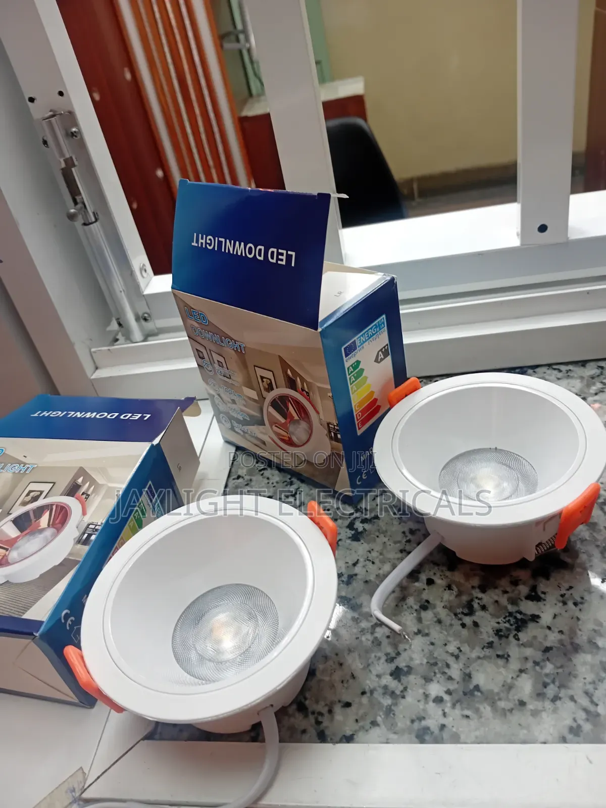 3 Color 7w Downlight Recessed