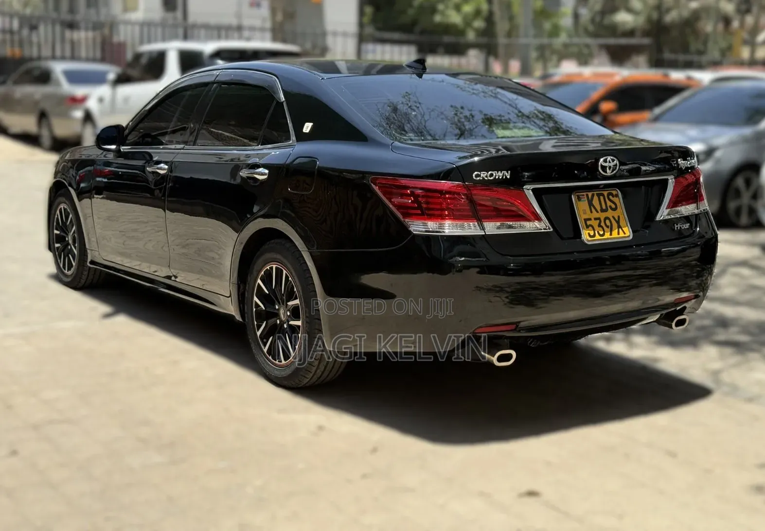 Toyota Crown 2016 Black