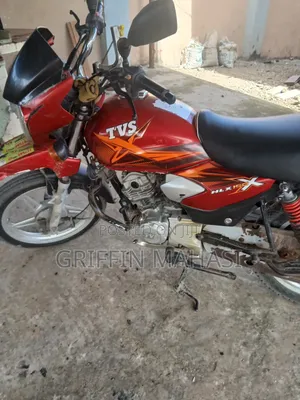 TVS HLX Plus ES 2024 Red