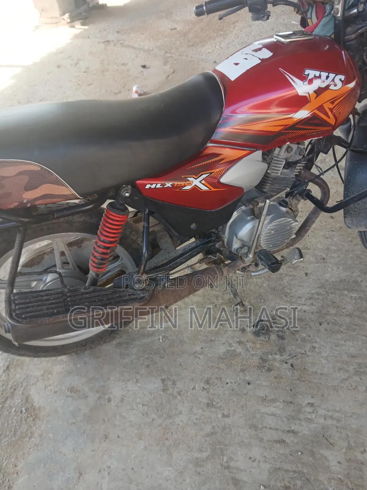 TVS HLX Plus ES 2024 Red
