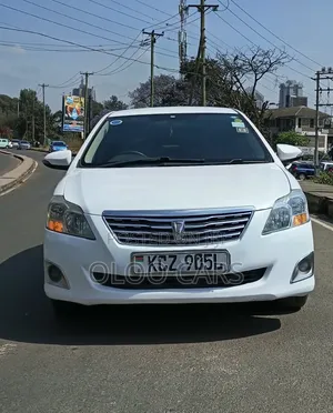 Toyota Premio 2014 White