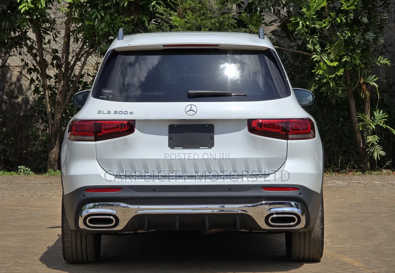Mercedes-Benz GLB-Class GLB 200 d 2020 White