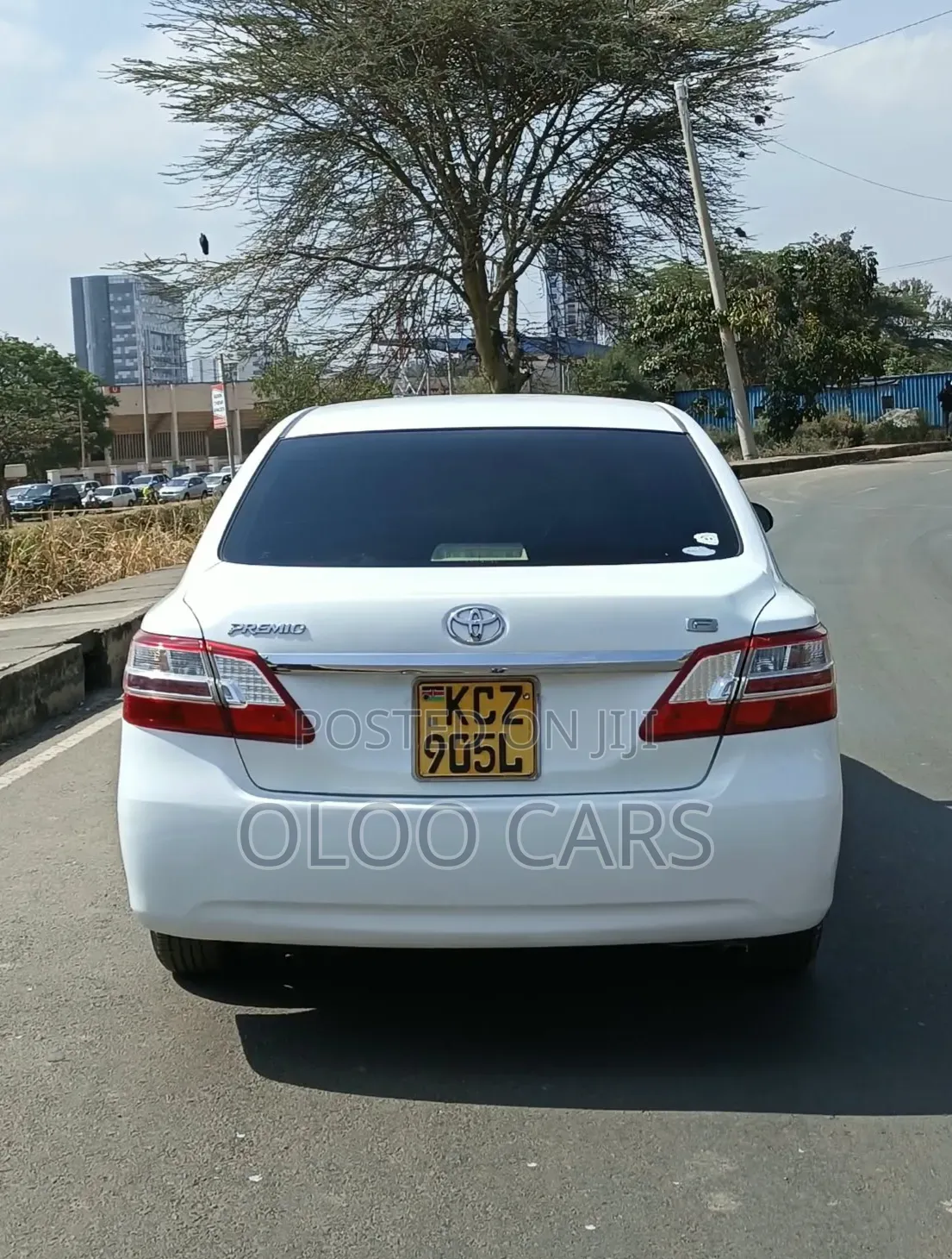 Toyota Premio 2014 White