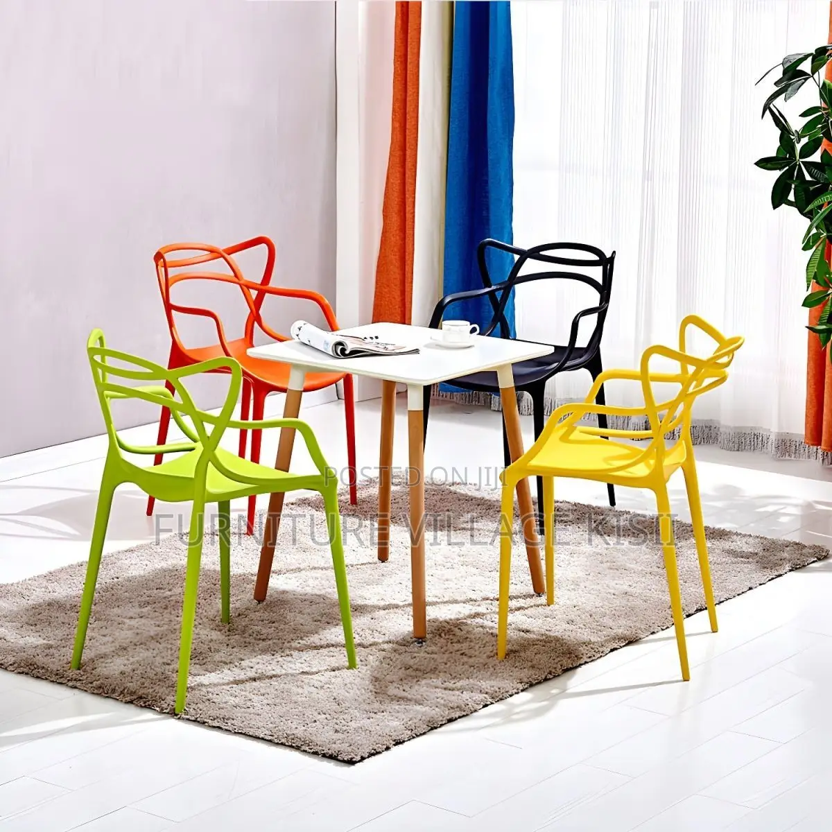 Durable Water Proof Bristo Chair