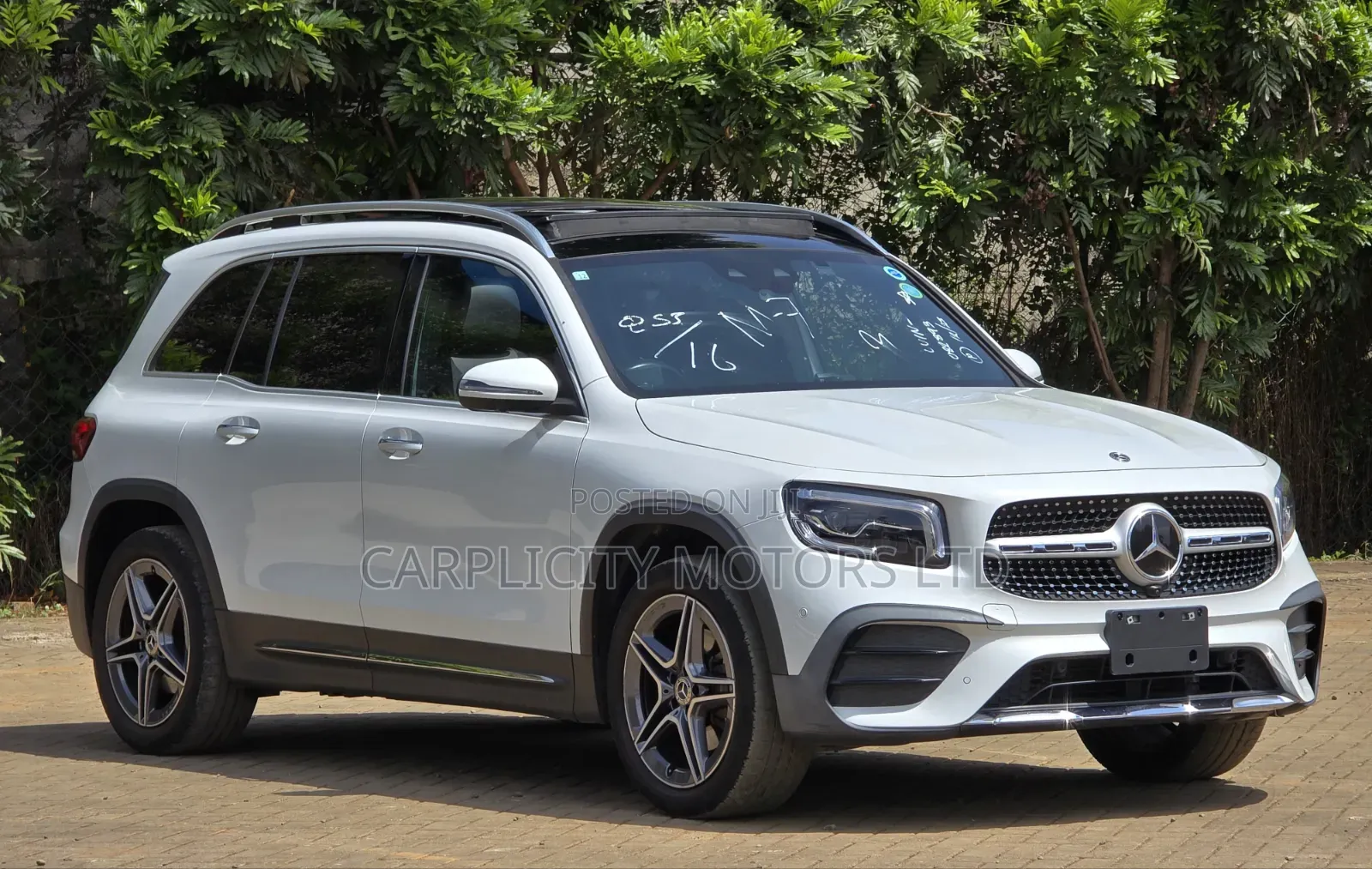 Mercedes-Benz GLB-Class GLB 200 d 2020 White