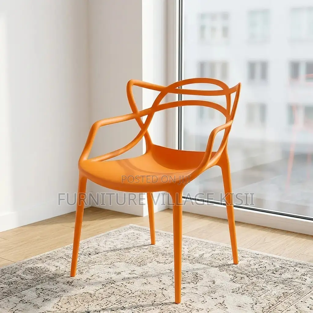 Durable Water Proof Bristo Chair