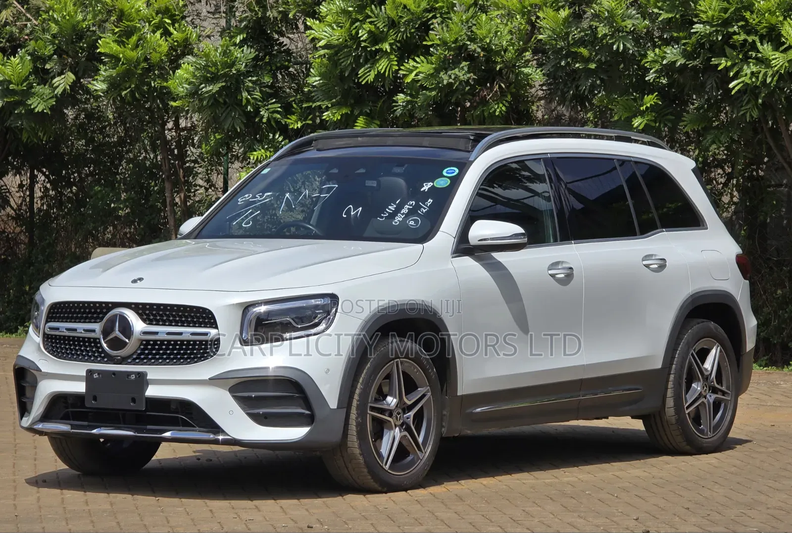 Mercedes-Benz GLB-Class GLB 200 d 2020 White