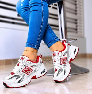 Lady Sneakers