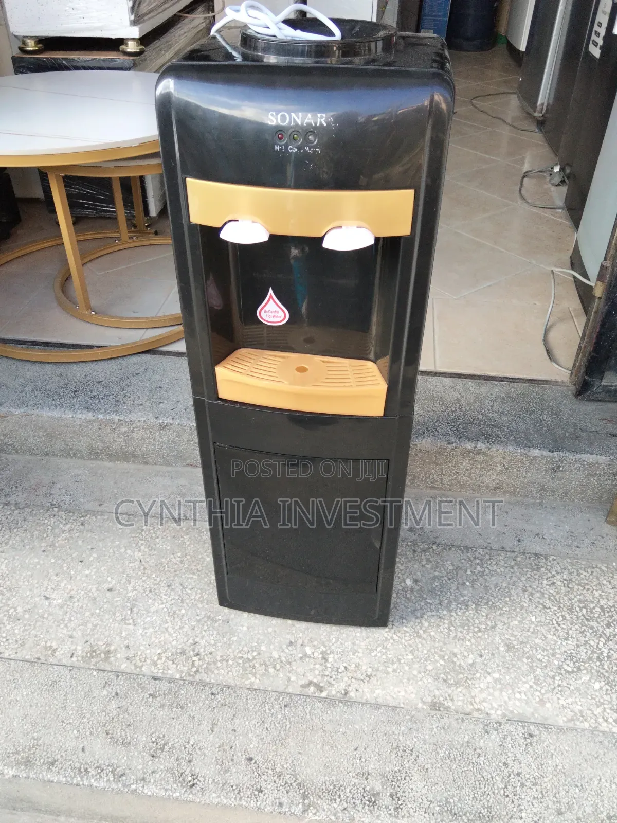 Hot and Cold Water Dispenser