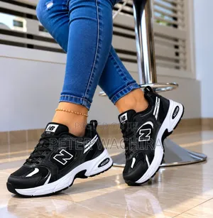 Lady Sneakers