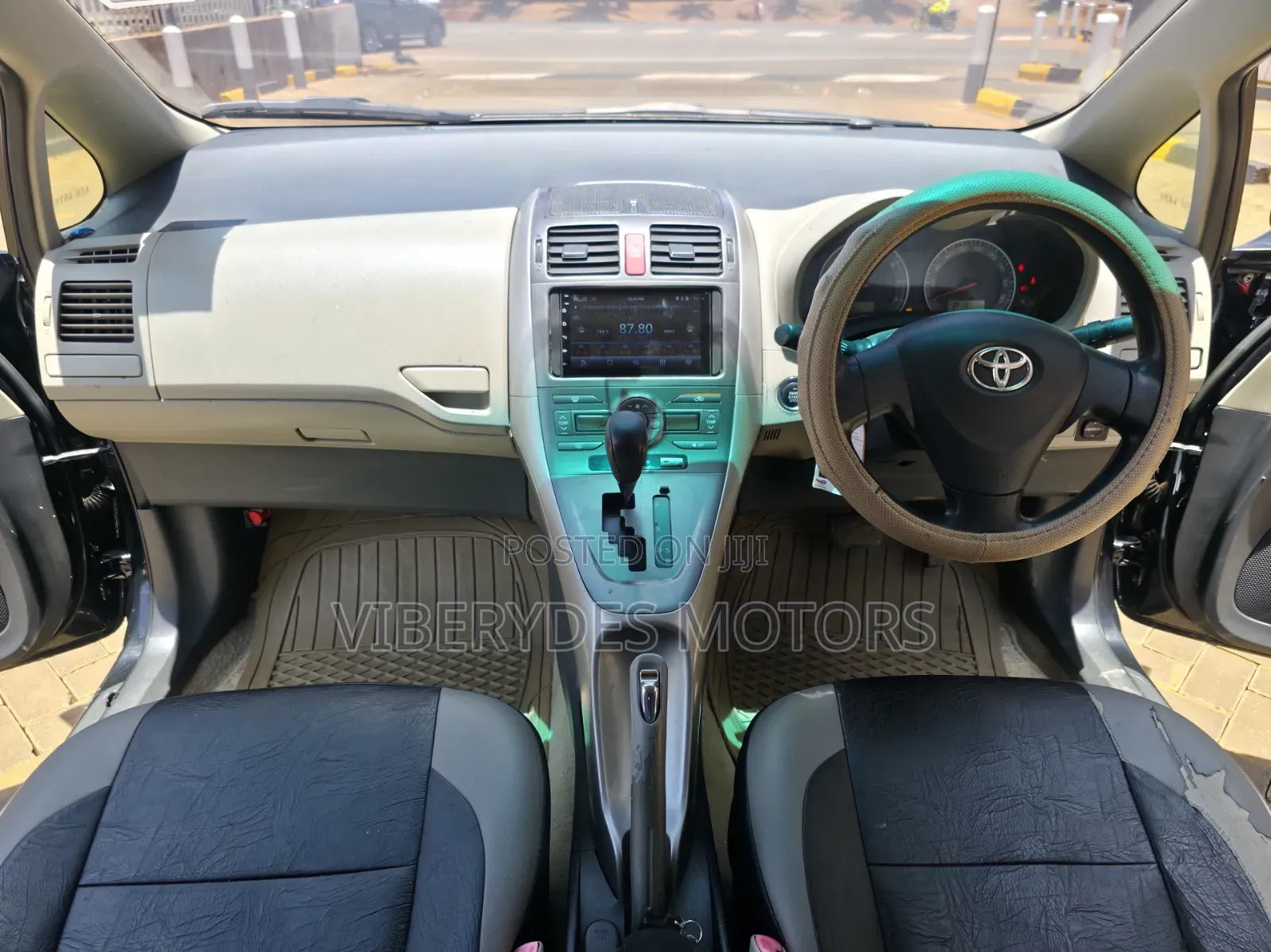 Toyota Auris 2008 Black
