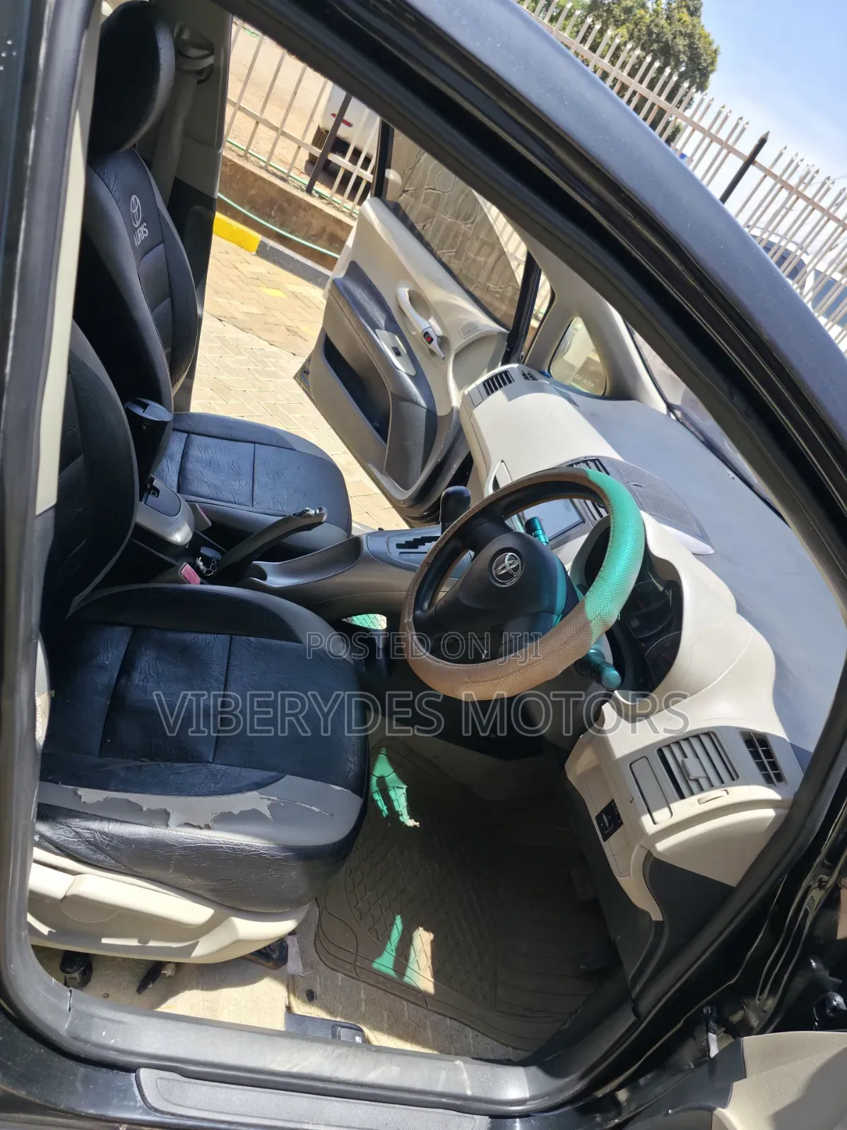 Toyota Auris 2008 Black