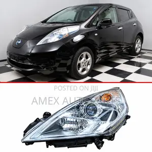 Head Lamp Nissan Leaf ZE0 2011
