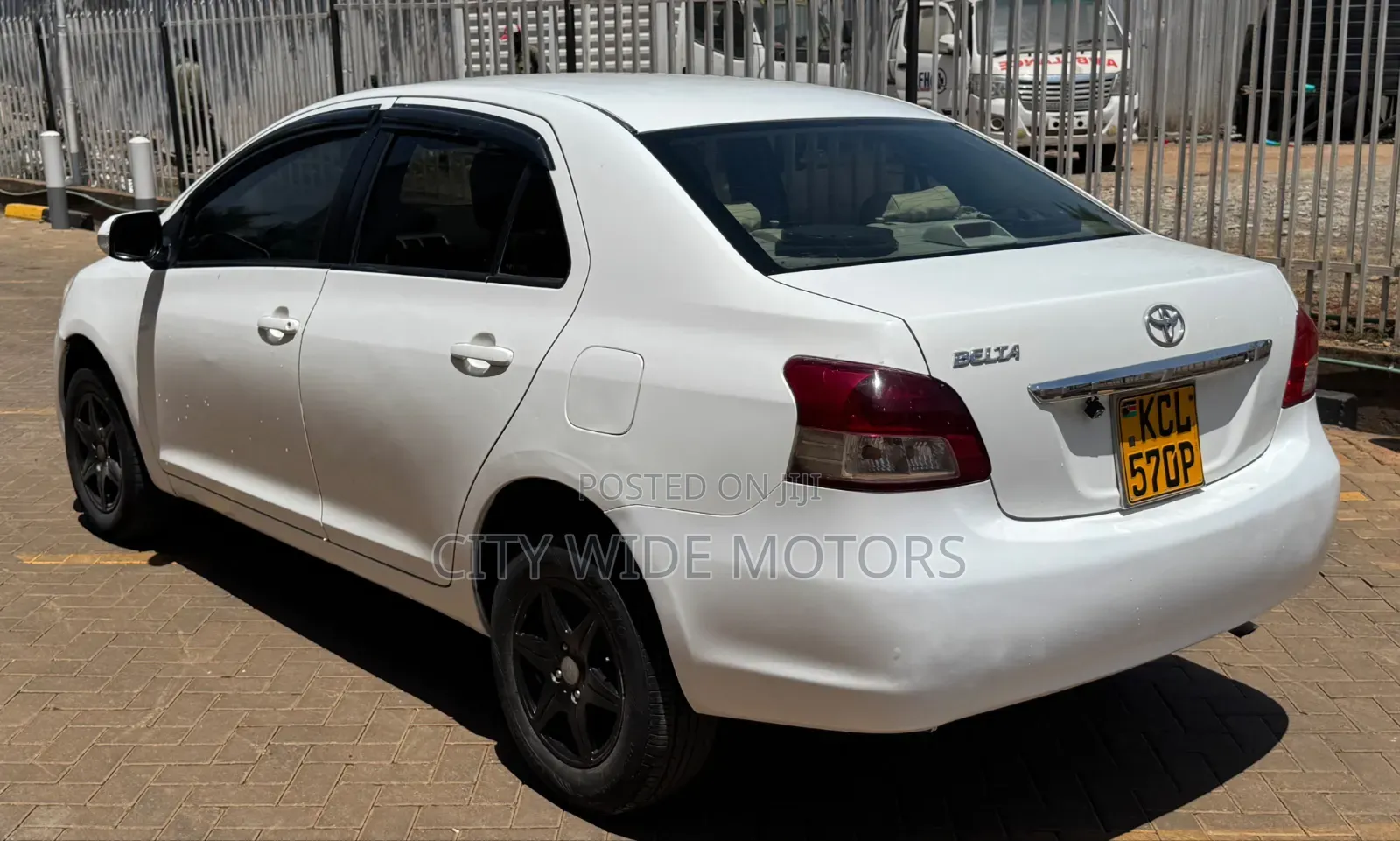 Toyota Belta 2010 White