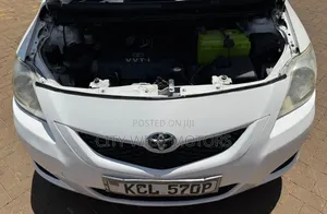 Toyota Belta 2010 White