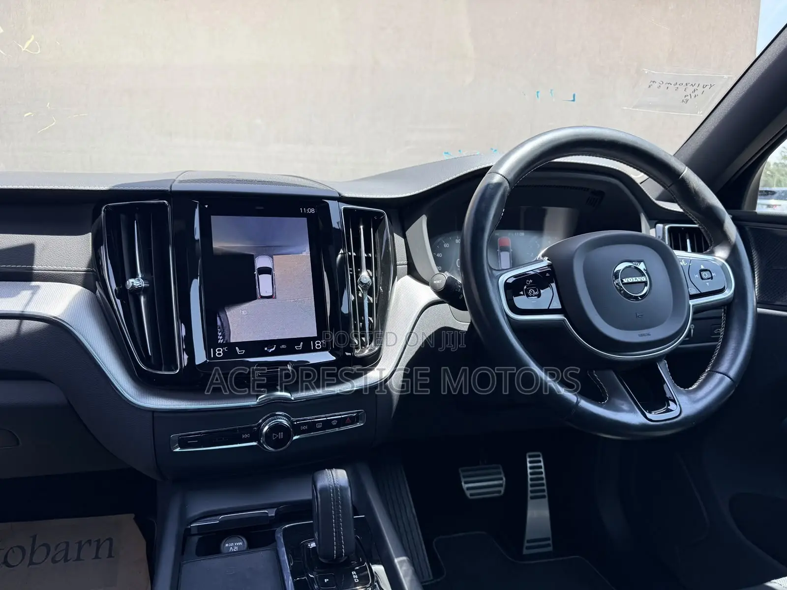 Volvo XC60 2020 Ivory