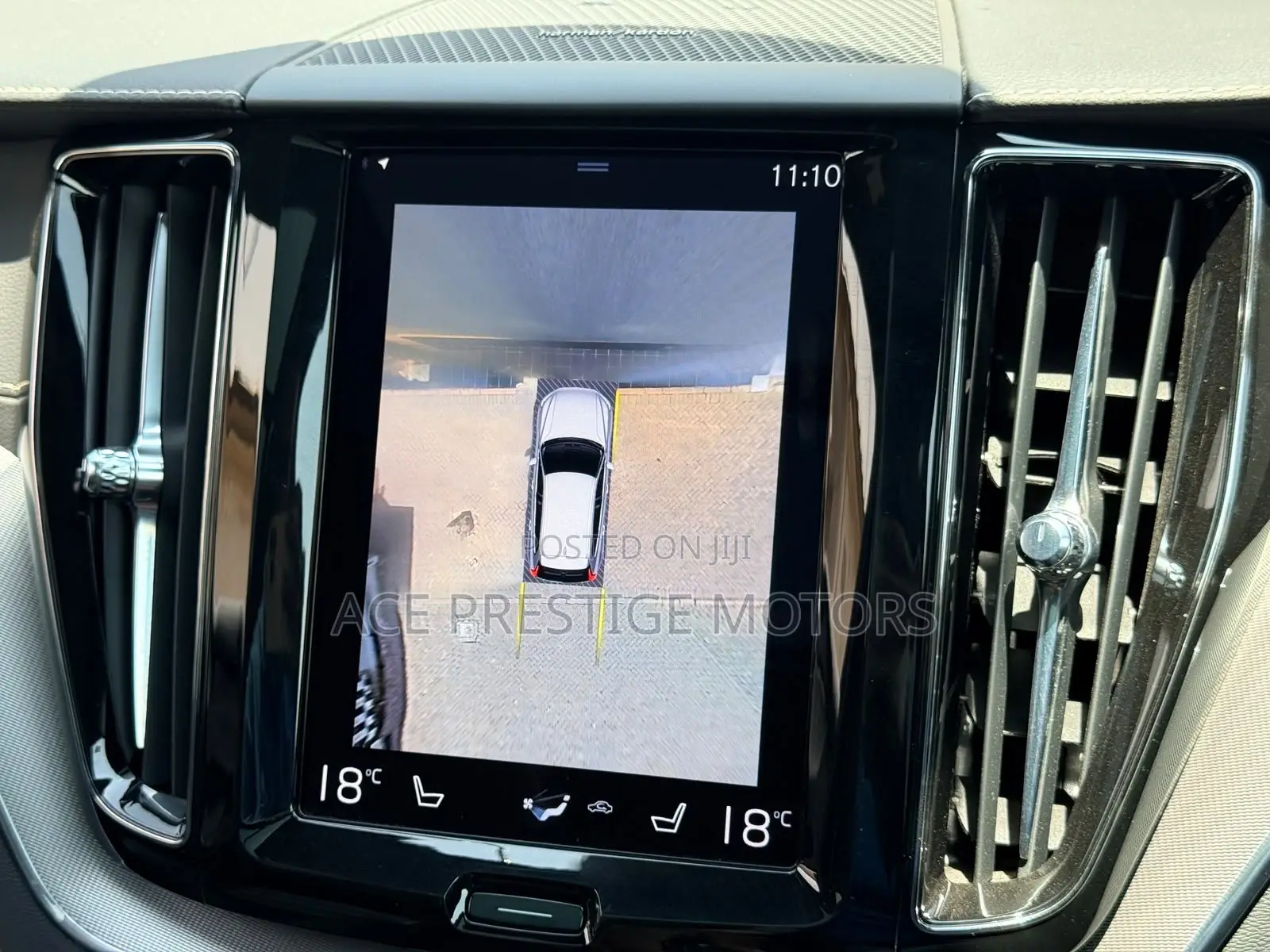 Volvo XC60 2020 Ivory