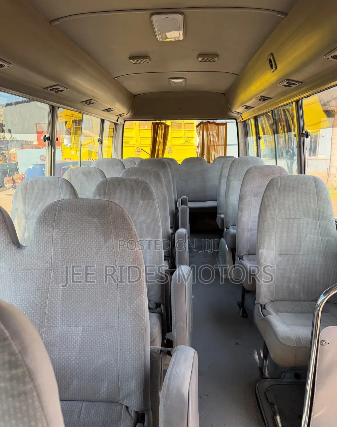 Toyota Coaster 2005 Silver