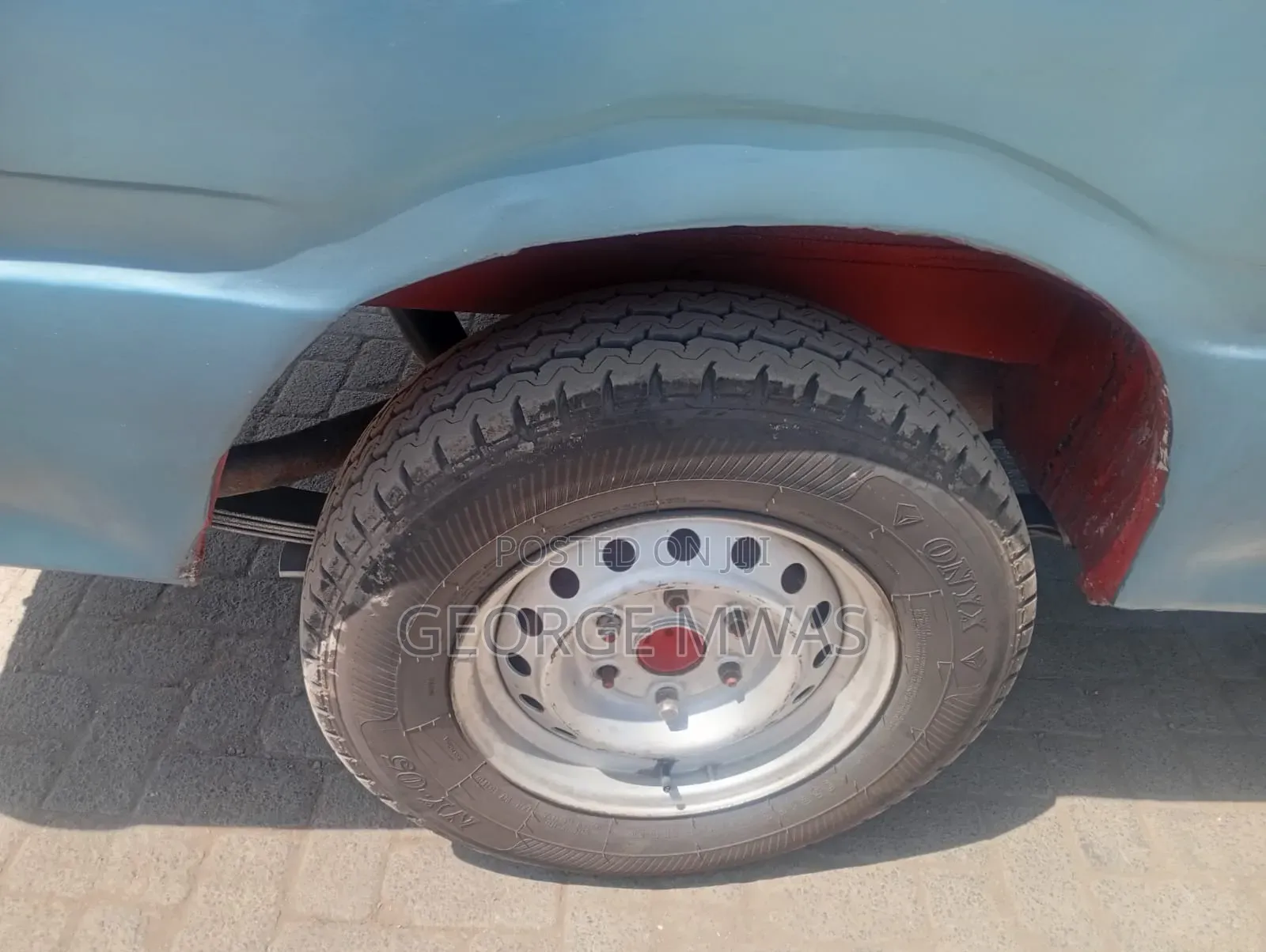 Toyota HiAce 2002 Blue