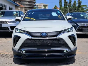Toyota Harrier 2020 White