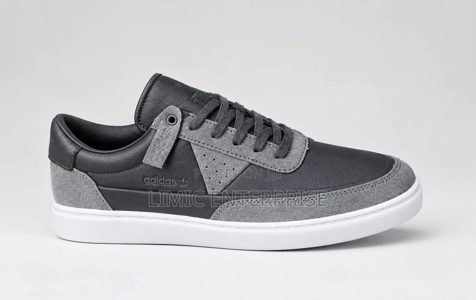 Adidas Smart Casual