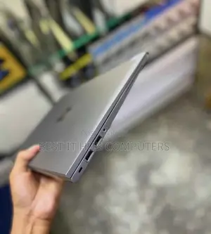 Laptop HP ZBook Firefly 14 G7 32GB Intel Core i7 SSD 512GB