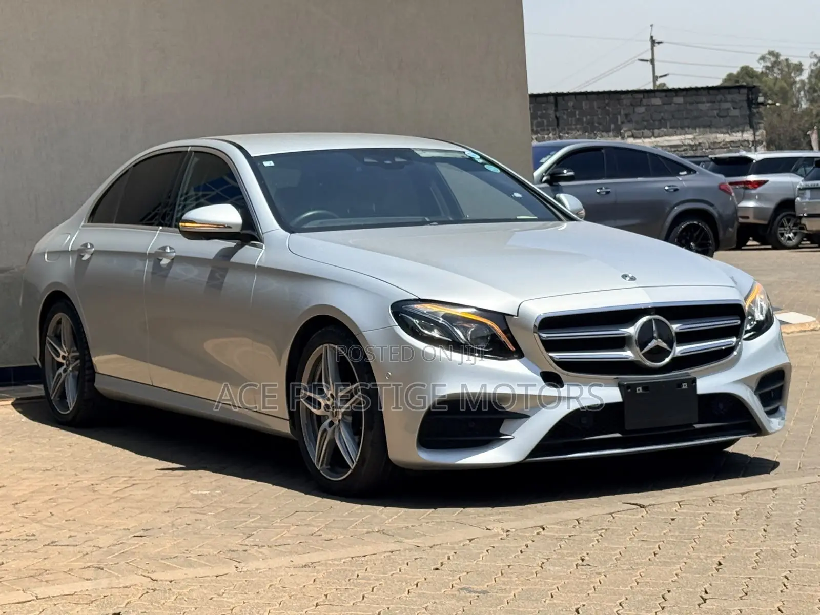 Mercedes-Benz E200 2019 Silver
